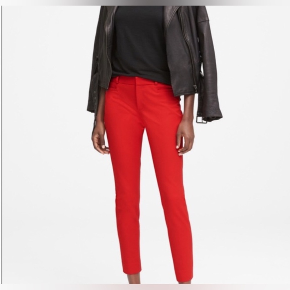 Like new Banana Republic The Sloane holiday pants dressy preppy poppy red size 8